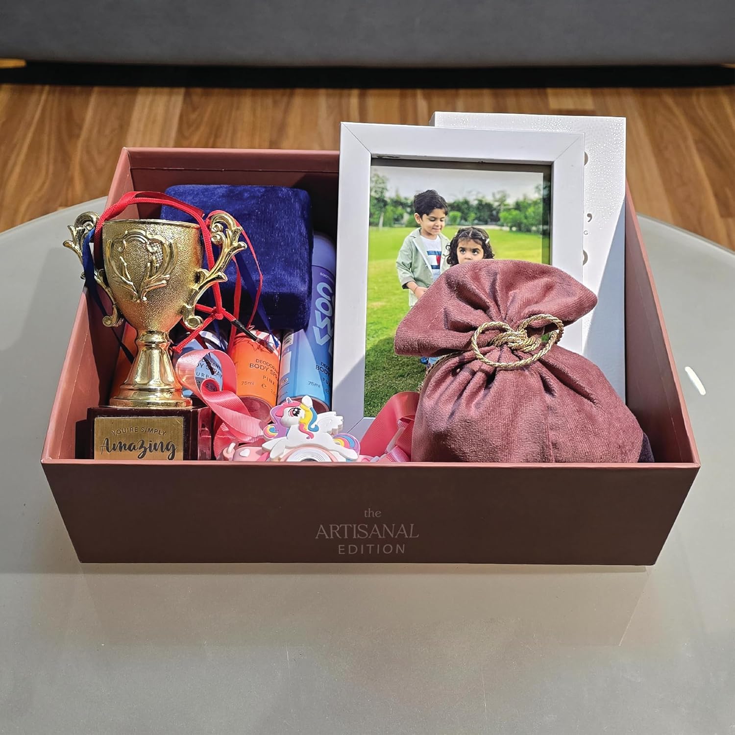 THE ROSEATE COURTYARD Premium Gift Box