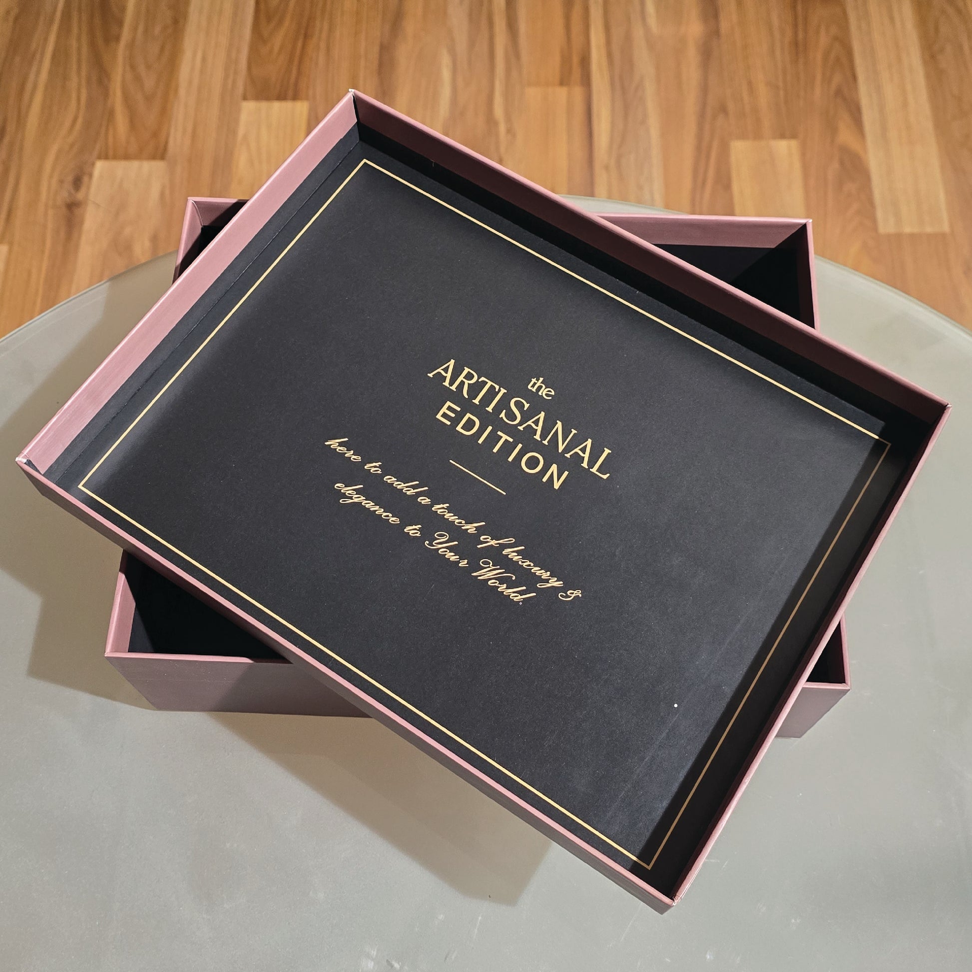 THE ROSEATE COURTYARD Premium Gift Box